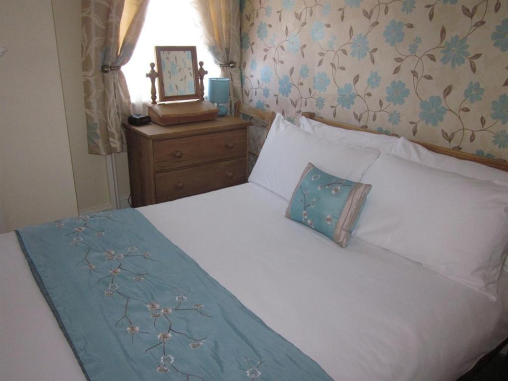 The Old Town Bed And Breakfast Хейстингс Екстериор снимка